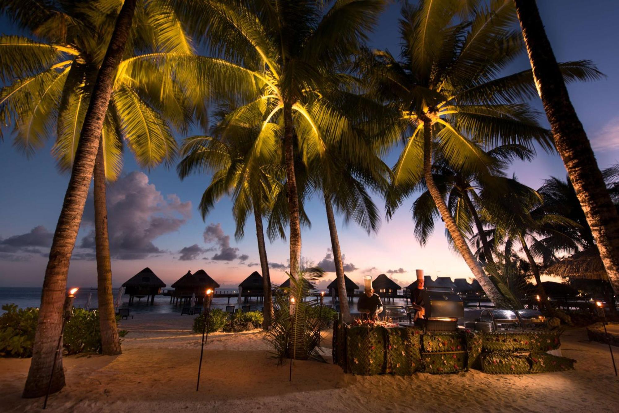 Hotel Conrad Bora Bora Nui Exterior foto