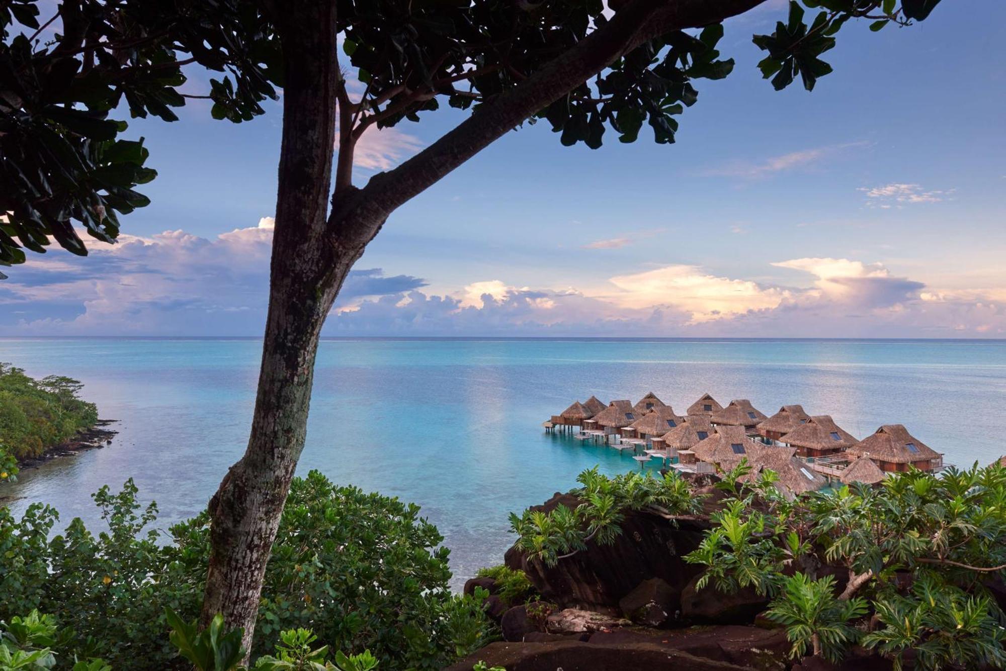 Hotel Conrad Bora Bora Nui Exterior foto